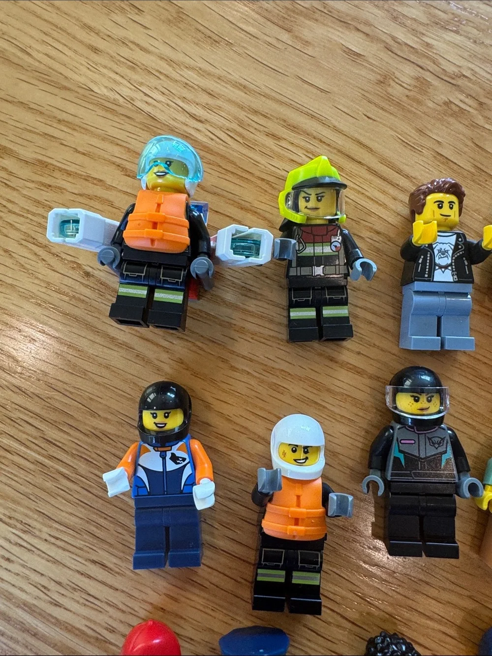 Geniune LEGO Minifigures lot of 15  plus Motorcycle, Boat accessories